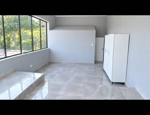 1 BEDROOM PROPERTY TO RENT IN BEREA WEST